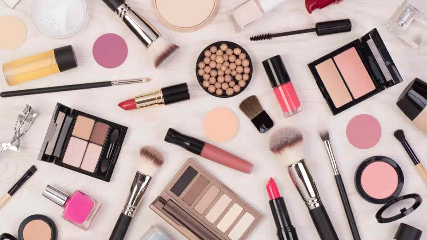 Qqmakeup cosmetics